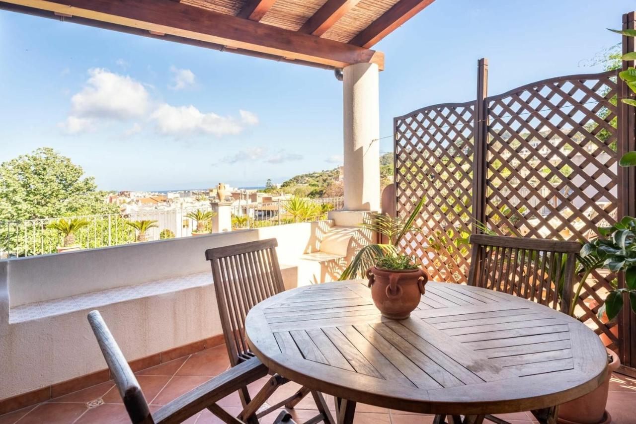 Casa Vacanza Artemis Lipari  Bagian luar foto
