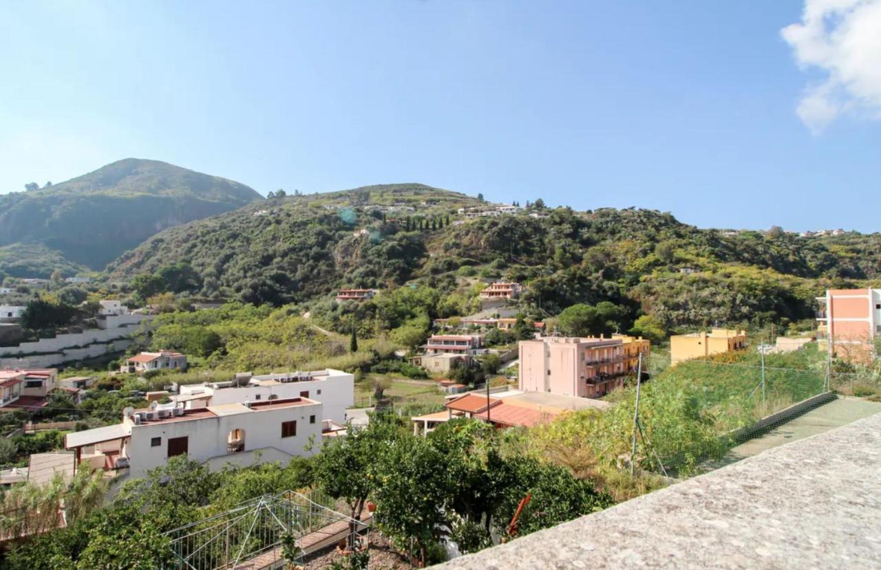 Casa Vacanza Artemis Lipari  Bagian luar foto