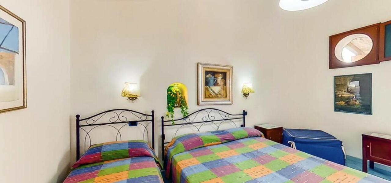 Casa Vacanza Artemis Lipari  Bagian luar foto