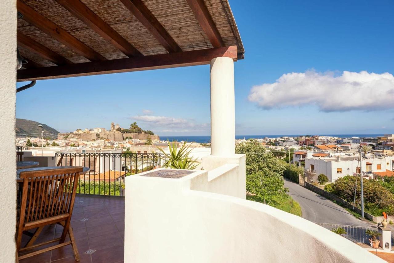 Casa Vacanza Artemis Lipari  Bagian luar foto