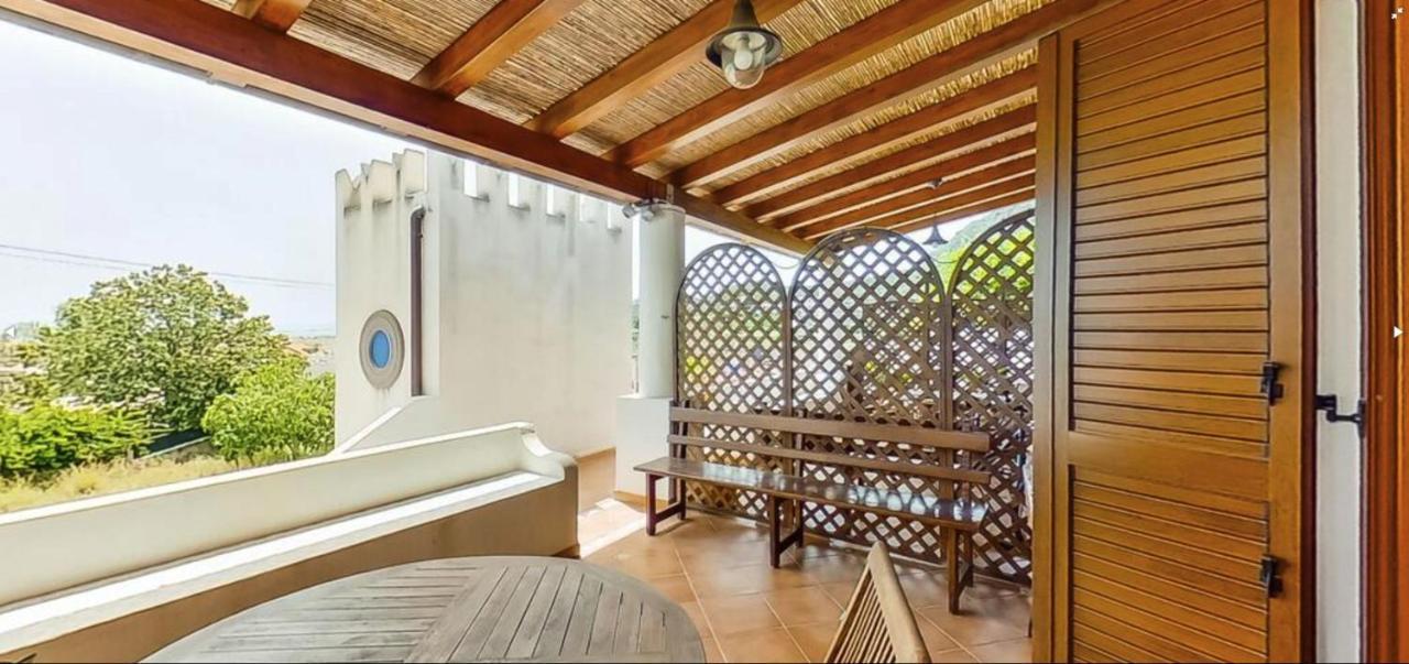 Casa Vacanza Artemis Lipari  Bagian luar foto